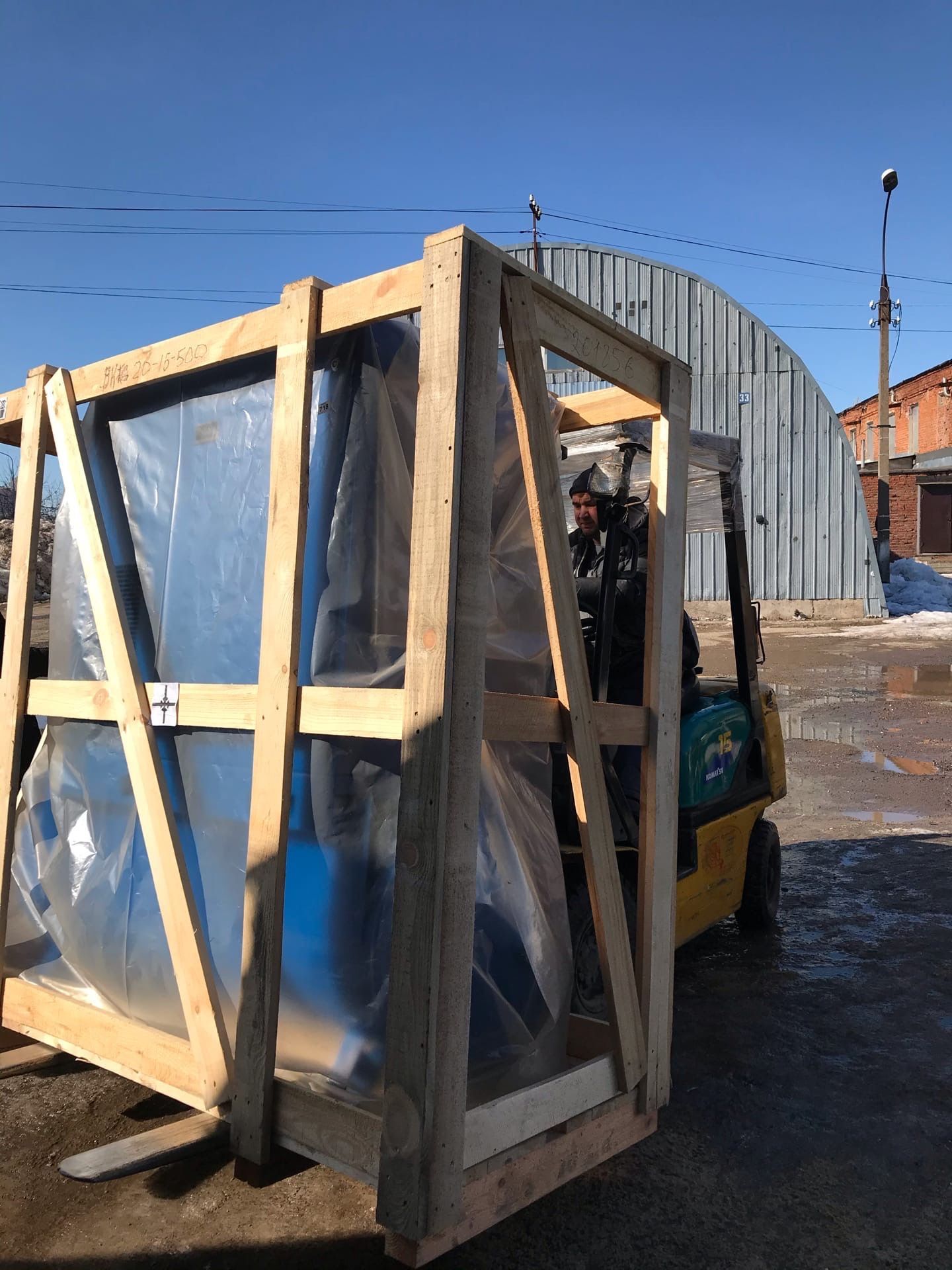 Отгрузка винтового компрессора Remeza ВК20-15-500 для линии выдува тары Отгрузка винтового компрессора Remeza ВК20-15-500 для линии выдува тары