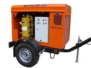 Винтовой компрессор  ЗИФ-СВЭ-3,0/0,7 в кожухе на шасси