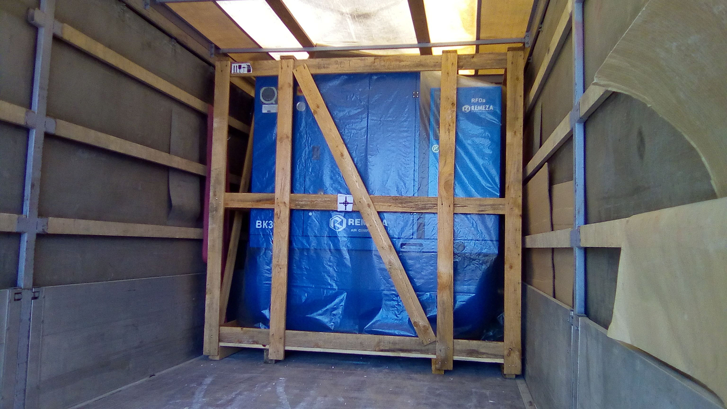 Отгрузка компрессора для аэропорта