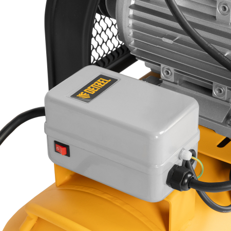 Поршневой компрессор  BCW3000-T/100