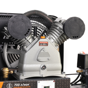 Поршневой компрессор PATRIOT KRX 700 L200 D с ресивером фото