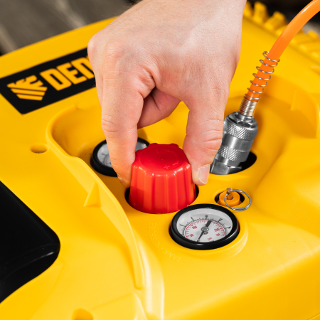 Поршневой компрессор  DL1300