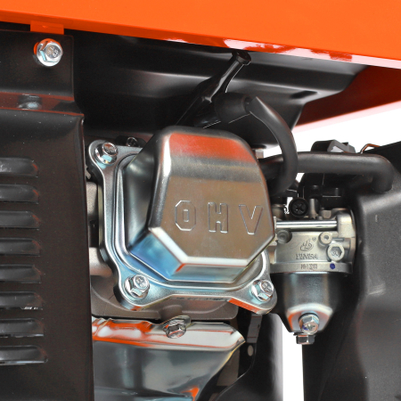 Бензиновый генератор  GRS 3700 C